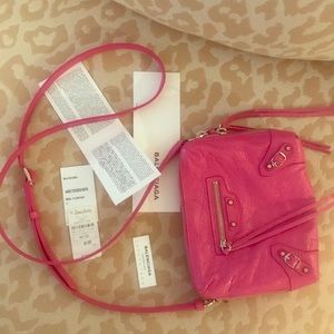 balenciaga papier triple xs